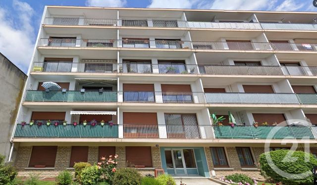 Appartement F5 &agrave; vendre - 5 pi&egrave;ces - 117,07 m2 - Chalons En Champagne - 51 - CHAMPAGNE-ARDENNE