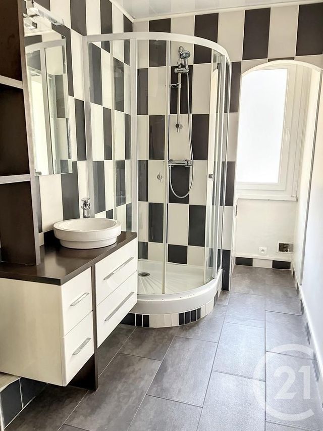 Appartement F3 à vendre - 3 pièces - 66,60 m2 - Chalons En Champagne - 51 - CHAMPAGNE-ARDENNE