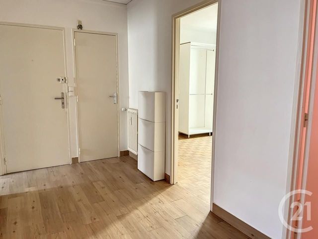 Appartement F3 à vendre - 3 pièces - 66,60 m2 - Chalons En Champagne - 51 - CHAMPAGNE-ARDENNE