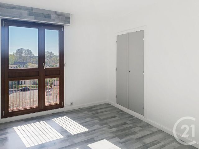 Appartement F3 à vendre - 4 pièces - 71,89 m2 - Chalons En Champagne - 51 - CHAMPAGNE-ARDENNE