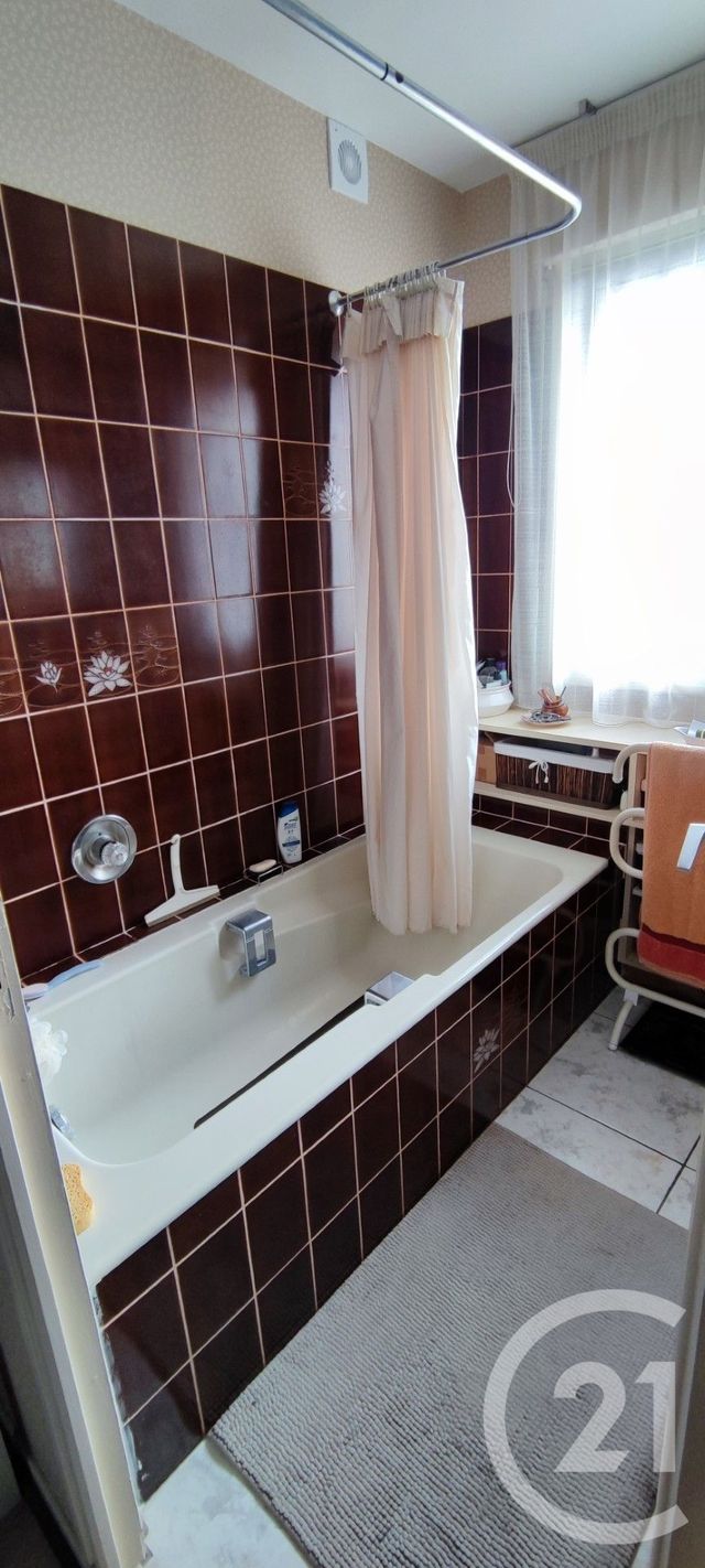 Maison &agrave; vendre - 7 pi&egrave;ces - 168 m2 - Fagnieres - 51 - CHAMPAGNE-ARDENNE