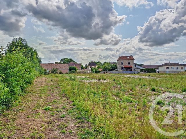 Terrain à vendre - 2500 m2 - St Memmie - 51 - CHAMPAGNE-ARDENNE