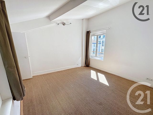 Appartement F2 à vendre - 2 pièces - 41,45 m2 - Chalons En Champagne - 51 - CHAMPAGNE-ARDENNE
