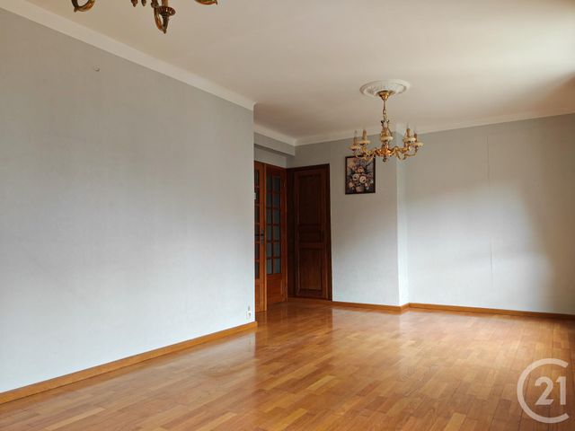 Appartement T3 à vendre - 3 pièces - 62,76 m2 - Chalons En Champagne - 51 - CHAMPAGNE-ARDENNE