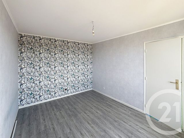 Appartement F2 &agrave; louer - 2 pi&egrave;ces - 42 m2 - Chalons En Champagne - 51 - CHAMPAGNE-ARDENNE