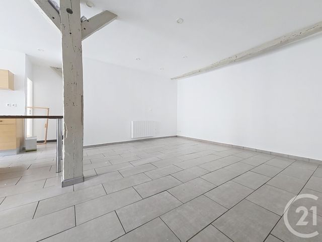 Appartement F4 à vendre - 4 pièces - 74,74 m2 - Chalons En Champagne - 51 - CHAMPAGNE-ARDENNE