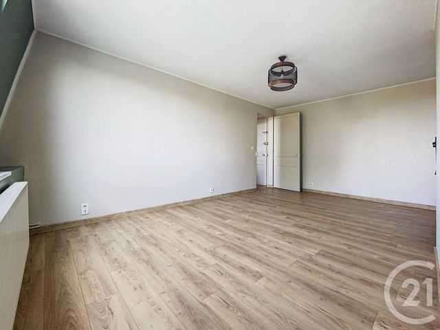 Appartement F2 &agrave; louer - 2 pi&egrave;ces - 54 m2 - Chalons En Champagne - 51 - CHAMPAGNE-ARDENNE