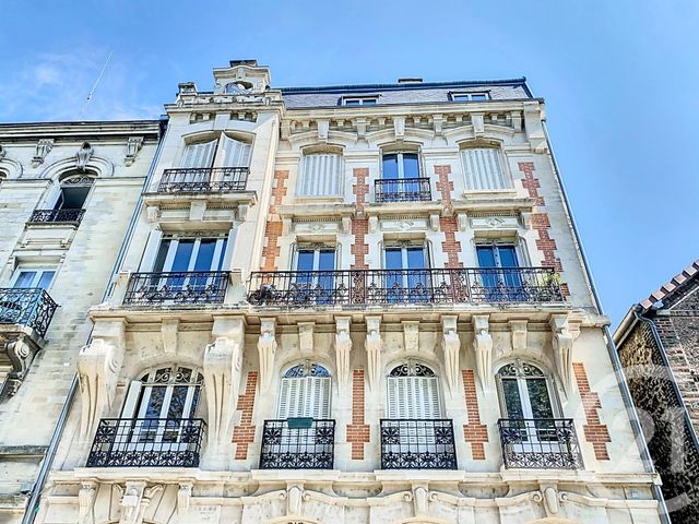 Appartement F2 &agrave; louer - 2 pi&egrave;ces - 54 m2 - Chalons En Champagne - 51 - CHAMPAGNE-ARDENNE