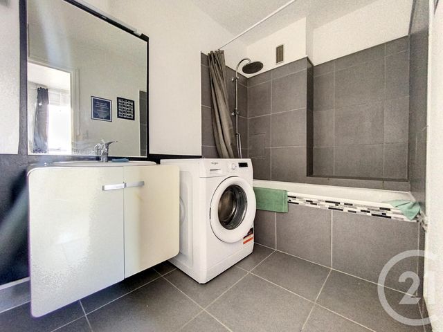 Appartement F2 à louer - 2 pièces - 43,16 m2 - Chalons En Champagne - 51 - CHAMPAGNE-ARDENNE