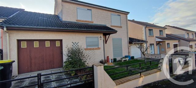 Maison à vendre - 4 pièces - 88 m2 - Fagnieres - 51 - CHAMPAGNE-ARDENNE