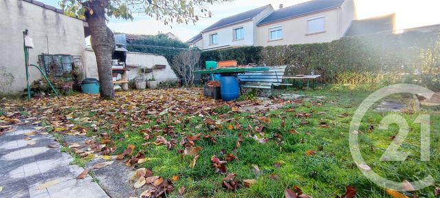 Maison à vendre - 4 pièces - 88 m2 - Fagnieres - 51 - CHAMPAGNE-ARDENNE