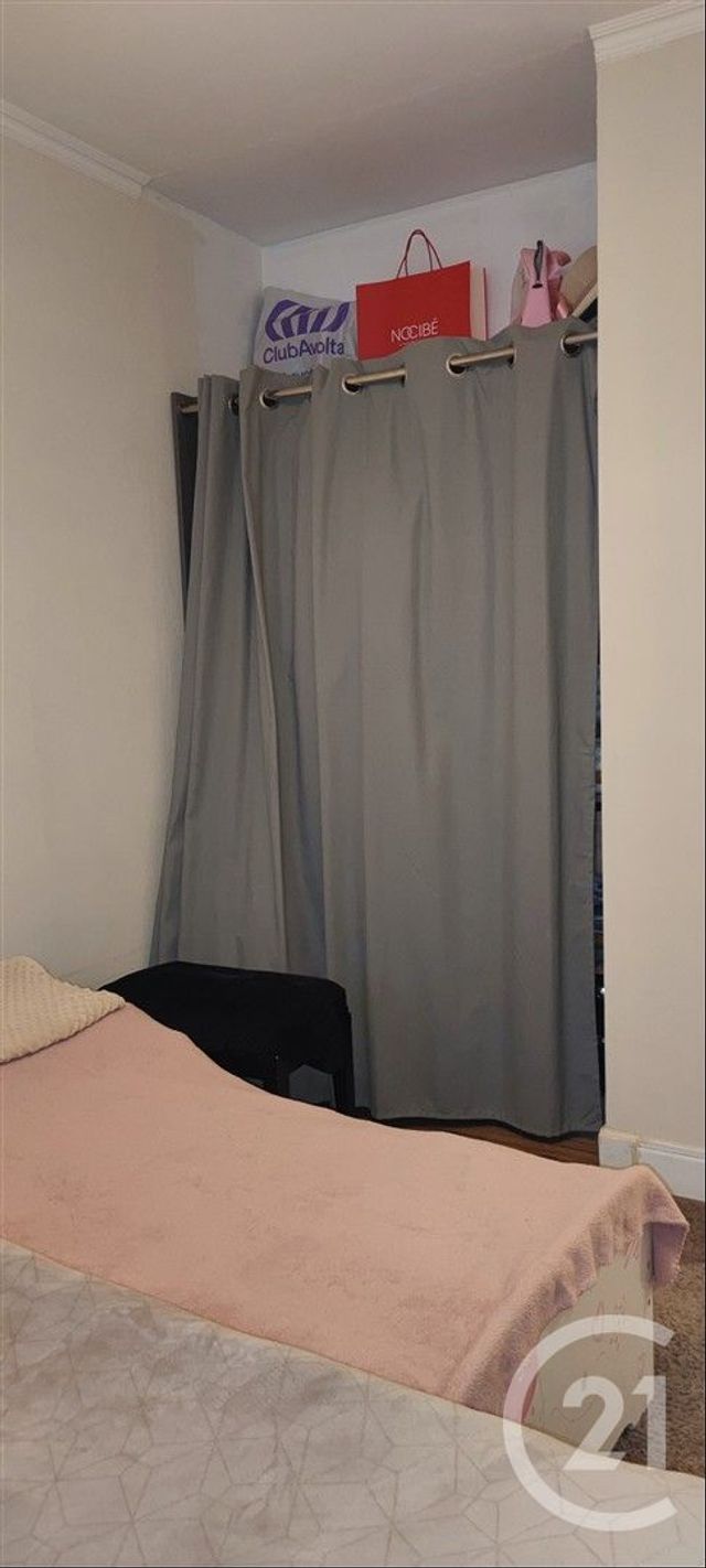 Appartement F3 à vendre - 5 pièces - 65 m2 - Chalons En Champagne - 51 - CHAMPAGNE-ARDENNE