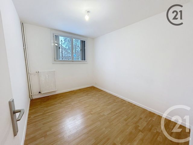 Appartement F5 &agrave; vendre - 5 pi&egrave;ces - 108 m2 - Chalons En Champagne - 51 - CHAMPAGNE-ARDENNE