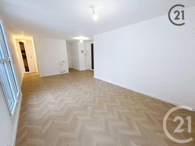 Appartement F5 &agrave; vendre - 5 pi&egrave;ces - 108 m2 - Chalons En Champagne - 51 - CHAMPAGNE-ARDENNE