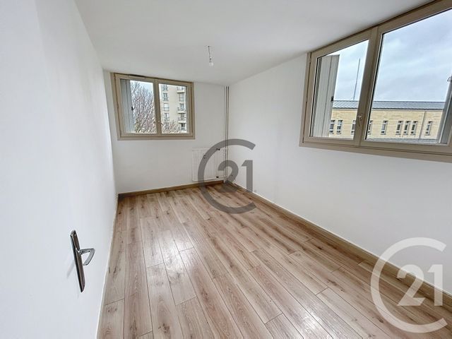 Appartement F3 &agrave; vendre - 3 pi&egrave;ces - 66,49 m2 - Chalons En Champagne - 51 - CHAMPAGNE-ARDENNE