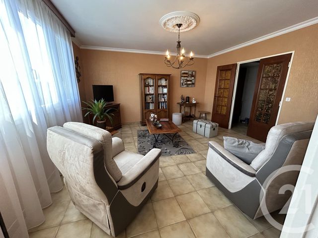 Appartement F5 &agrave; vendre - 5 pi&egrave;ces - 92,51 m2 - Chalons En Champagne - 51 - CHAMPAGNE-ARDENNE