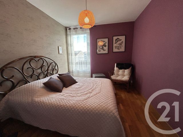 Appartement F5 &agrave; vendre - 5 pi&egrave;ces - 92,51 m2 - Chalons En Champagne - 51 - CHAMPAGNE-ARDENNE