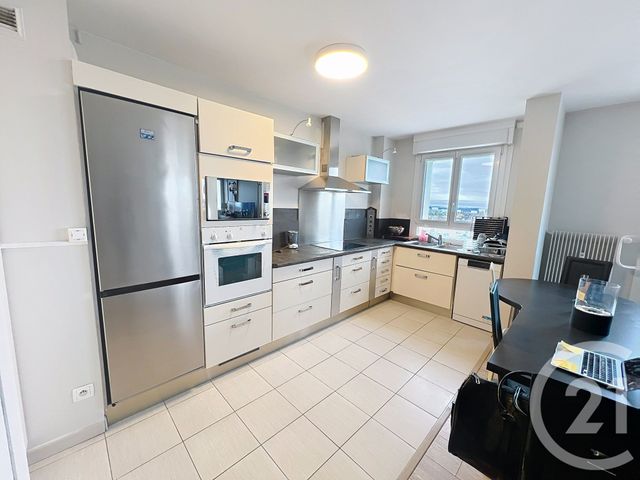 Appartement F4 à louer - 5 pièces - 95,55 m2 - St Memmie - 51 - CHAMPAGNE-ARDENNE