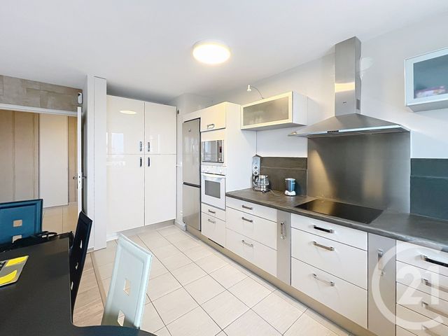 Appartement F4 à louer - 5 pièces - 95,55 m2 - St Memmie - 51 - CHAMPAGNE-ARDENNE