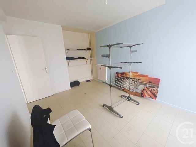 Appartement F3 bis &agrave; vendre - 3 pi&egrave;ces - 75,90 m2 - Fagnieres - 51 - CHAMPAGNE-ARDENNE