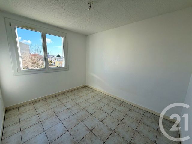 Appartement F4 &agrave; vendre - 4 pi&egrave;ces - 77,82 m2 - Chalons En Champagne - 51 - CHAMPAGNE-ARDENNE