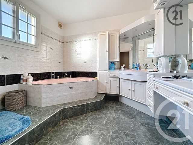 Maison &agrave; vendre - 8 pi&egrave;ces - 144 m2 - Sarry - 51 - CHAMPAGNE-ARDENNE