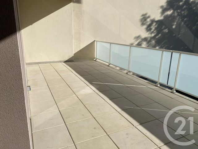 Appartement F3 &agrave; vendre - 3 pi&egrave;ces - 68 m2 - Chalons En Champagne - 51 - CHAMPAGNE-ARDENNE