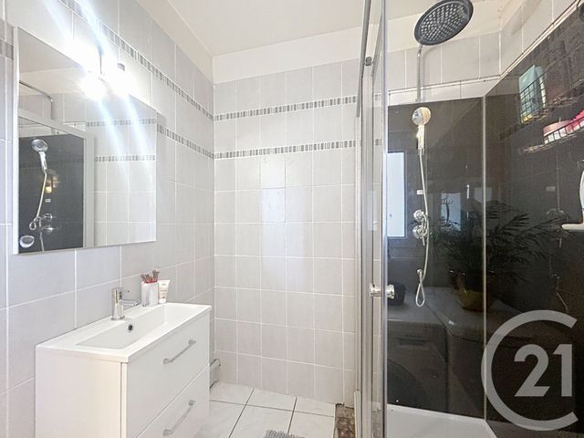 Appartement F3 &agrave; vendre - 3 pi&egrave;ces - 73,74 m2 - Chalons En Champagne - 51 - CHAMPAGNE-ARDENNE