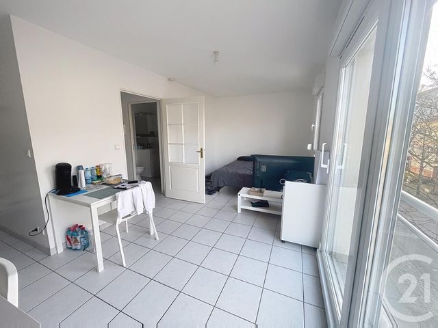 Appartement F1 &agrave; vendre - 1 pi&egrave;ce - 28,68 m2 - Chalons En Champagne - 51 - CHAMPAGNE-ARDENNE