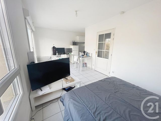 Appartement F1 &agrave; vendre - 1 pi&egrave;ce - 28,68 m2 - Chalons En Champagne - 51 - CHAMPAGNE-ARDENNE