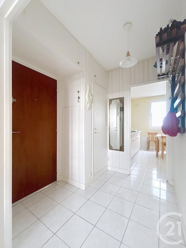 Appartement F4 &agrave; vendre - 4 pi&egrave;ces - 77,53 m2 - Chalons En Champagne - 51 - CHAMPAGNE-ARDENNE