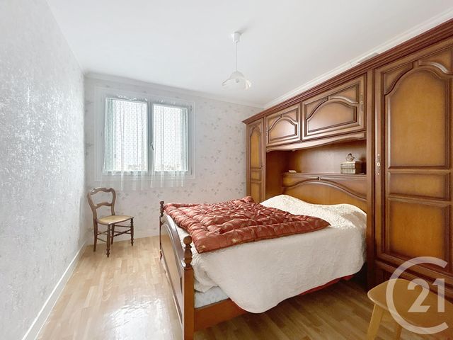 Appartement F4 &agrave; vendre - 4 pi&egrave;ces - 77,53 m2 - Chalons En Champagne - 51 - CHAMPAGNE-ARDENNE