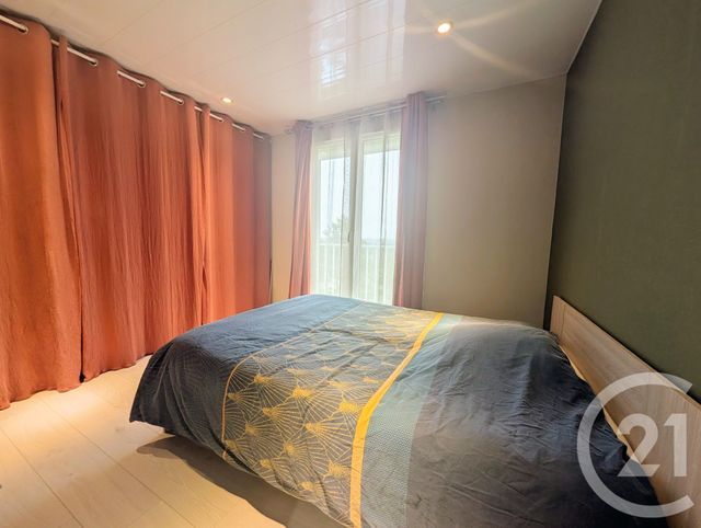 Appartement F3 &agrave; vendre - 4 pi&egrave;ces - 73,70 m2 - Fagnieres - 51 - CHAMPAGNE-ARDENNE