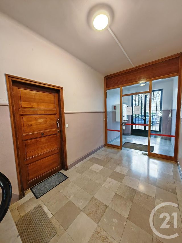 Appartement F2 &agrave; vendre - 2 pi&egrave;ces - 51,13 m2 - Chalons En Champagne - 51 - CHAMPAGNE-ARDENNE