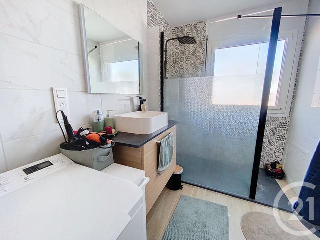 Appartement F3 &agrave; louer - 3 pi&egrave;ces - 73,11 m2 - Chalons En Champagne - 51 - CHAMPAGNE-ARDENNE