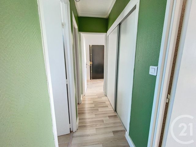 Appartement F3 &agrave; louer - 3 pi&egrave;ces - 73,11 m2 - Chalons En Champagne - 51 - CHAMPAGNE-ARDENNE