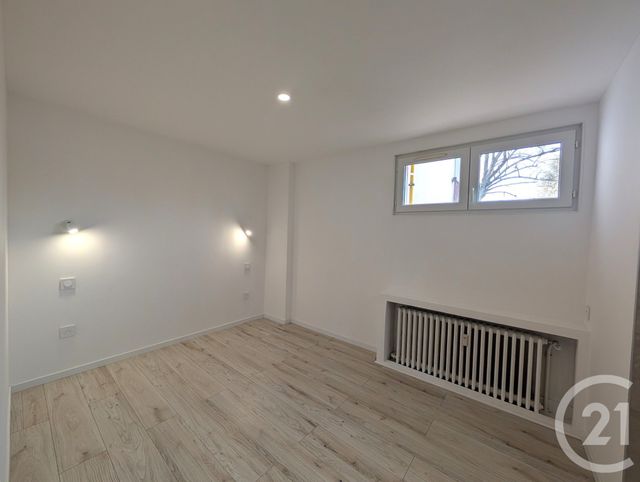 Appartement F2 &agrave; vendre - 2 pi&egrave;ces - 60 m2 - Chalons En Champagne - 51 - CHAMPAGNE-ARDENNE