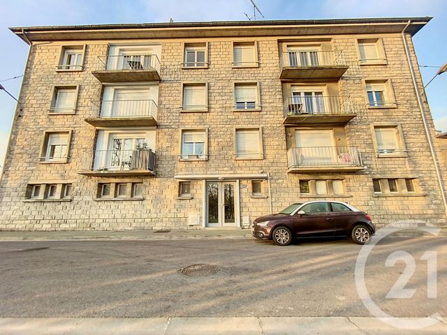 Appartement &agrave; louer - 4 pi&egrave;ces - 65,60 m2 - Chalons En Champagne - 51 - CHAMPAGNE-ARDENNE