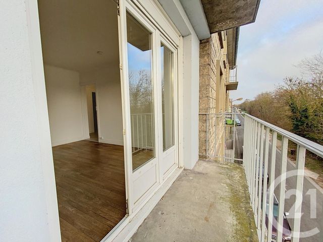 Appartement &agrave; louer - 4 pi&egrave;ces - 65,60 m2 - Chalons En Champagne - 51 - CHAMPAGNE-ARDENNE