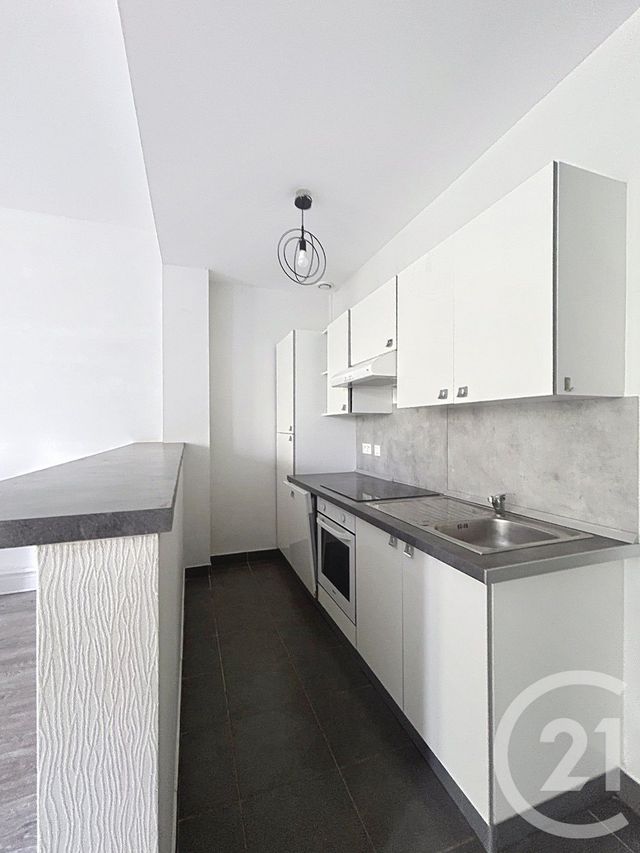 Appartement F2 &agrave; vendre - 2 pi&egrave;ces - 60 m2 - Chalons En Champagne - 51 - CHAMPAGNE-ARDENNE