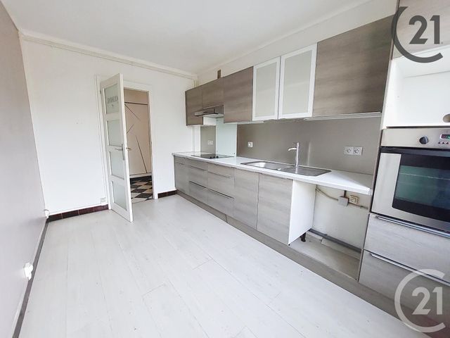 Appartement F5 &agrave; vendre - 5 pi&egrave;ces - 117,07 m2 - Chalons En Champagne - 51 - CHAMPAGNE-ARDENNE