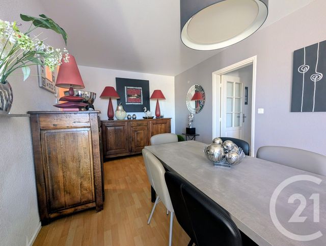 Appartement F3 &agrave; vendre - 3 pi&egrave;ces - 67,02 m2 - Chalons En Champagne - 51 - CHAMPAGNE-ARDENNE