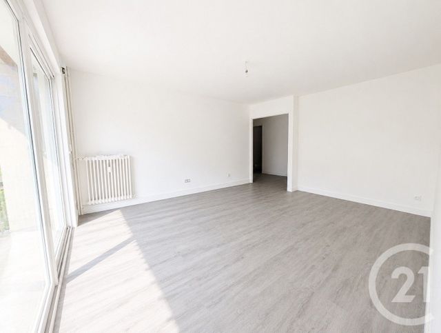 Appartement F5 &agrave; vendre - 5 pi&egrave;ces - 101 m2 - Chalons En Champagne - 51 - CHAMPAGNE-ARDENNE