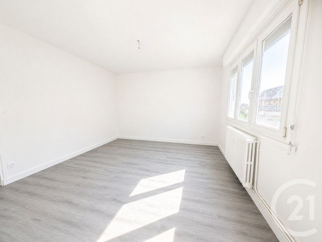 Appartement F5 &agrave; vendre - 5 pi&egrave;ces - 101 m2 - Chalons En Champagne - 51 - CHAMPAGNE-ARDENNE