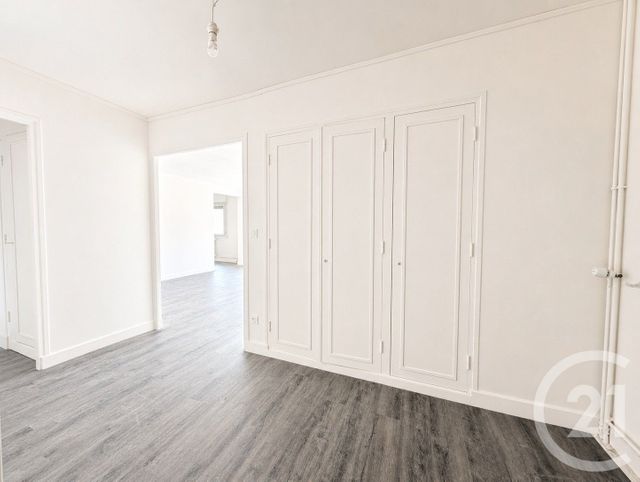 Appartement F5 &agrave; vendre - 5 pi&egrave;ces - 101 m2 - Chalons En Champagne - 51 - CHAMPAGNE-ARDENNE