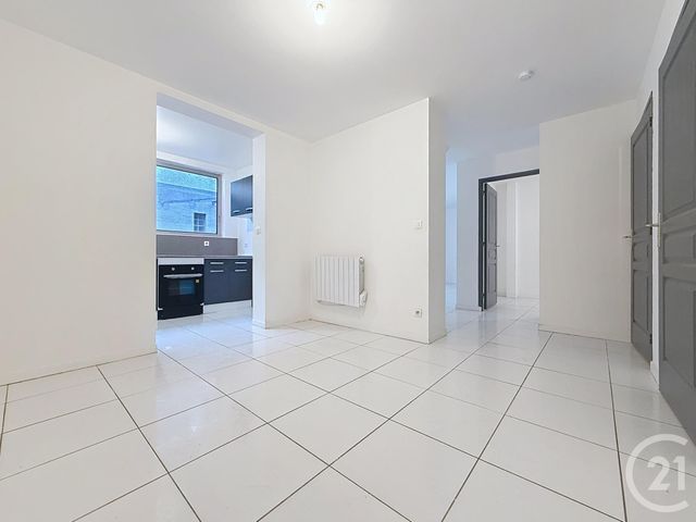 Appartement F3 &agrave; louer - 3 pi&egrave;ces - 63,29 m2 - Chalons En Champagne - 51 - CHAMPAGNE-ARDENNE