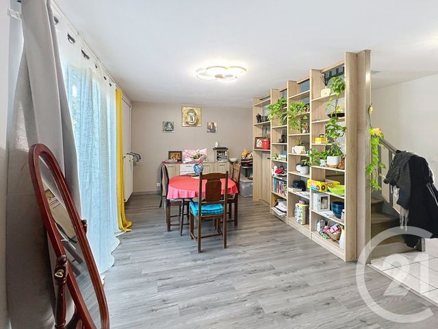 Maison &agrave; louer - 4 pi&egrave;ces - 97,57 m2 - Sezanne - 51 - CHAMPAGNE-ARDENNE