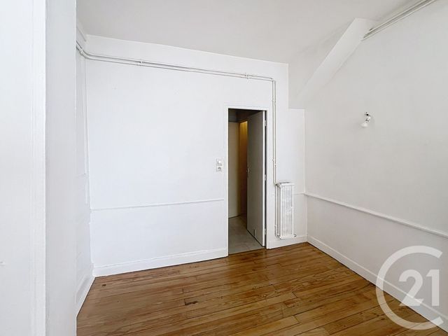 Appartement Studio &agrave; louer - 1 pi&egrave;ce - 35,70 m2 - Chalons En Champagne - 51 - CHAMPAGNE-ARDENNE