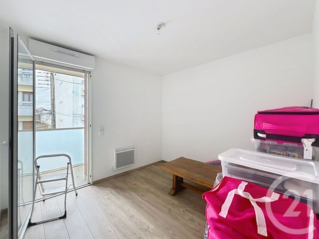 Appartement &agrave; louer - 3 pi&egrave;ces - 64 m2 - Chalons En Champagne - 51 - CHAMPAGNE-ARDENNE