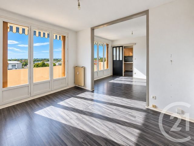 Appartement F4 &agrave; vendre - 4 pi&egrave;ces - 70,40 m2 - Chalons En Champagne - 51 - CHAMPAGNE-ARDENNE